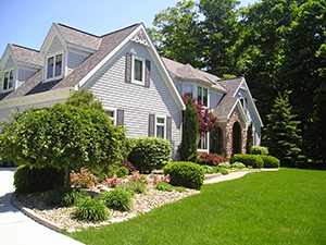 Landscapers and Lawncare Services in Bluffton, IN